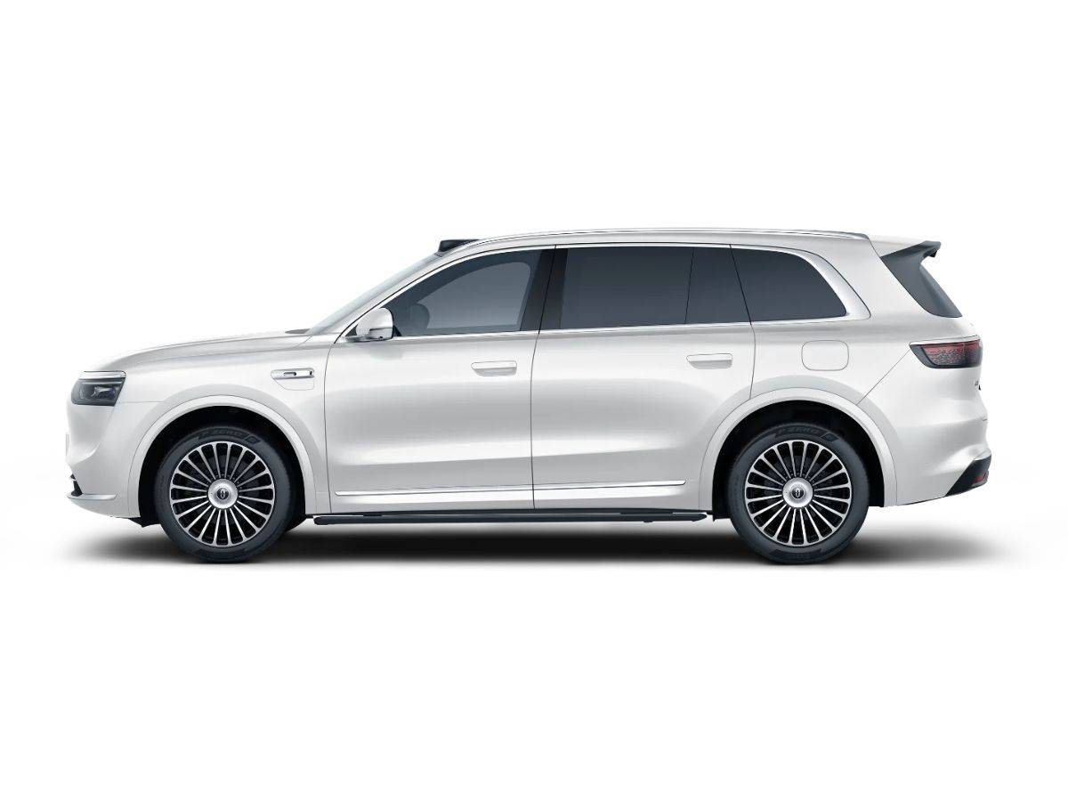 AITO M8 Экстендед Рэйндж Ультра 5-местная версия (Extended Range Ultra 5-seater Edition)
