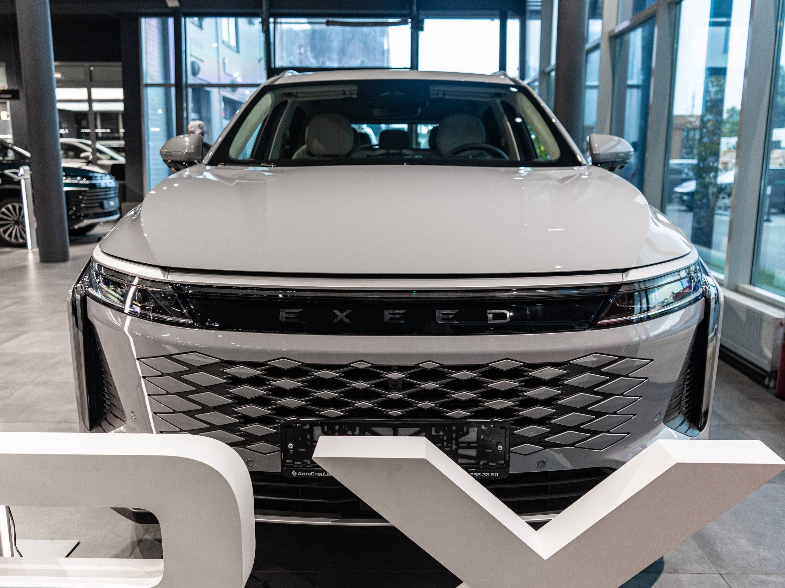 EXEED RX Премиум 2.0Т АТ полный привод (Premium)