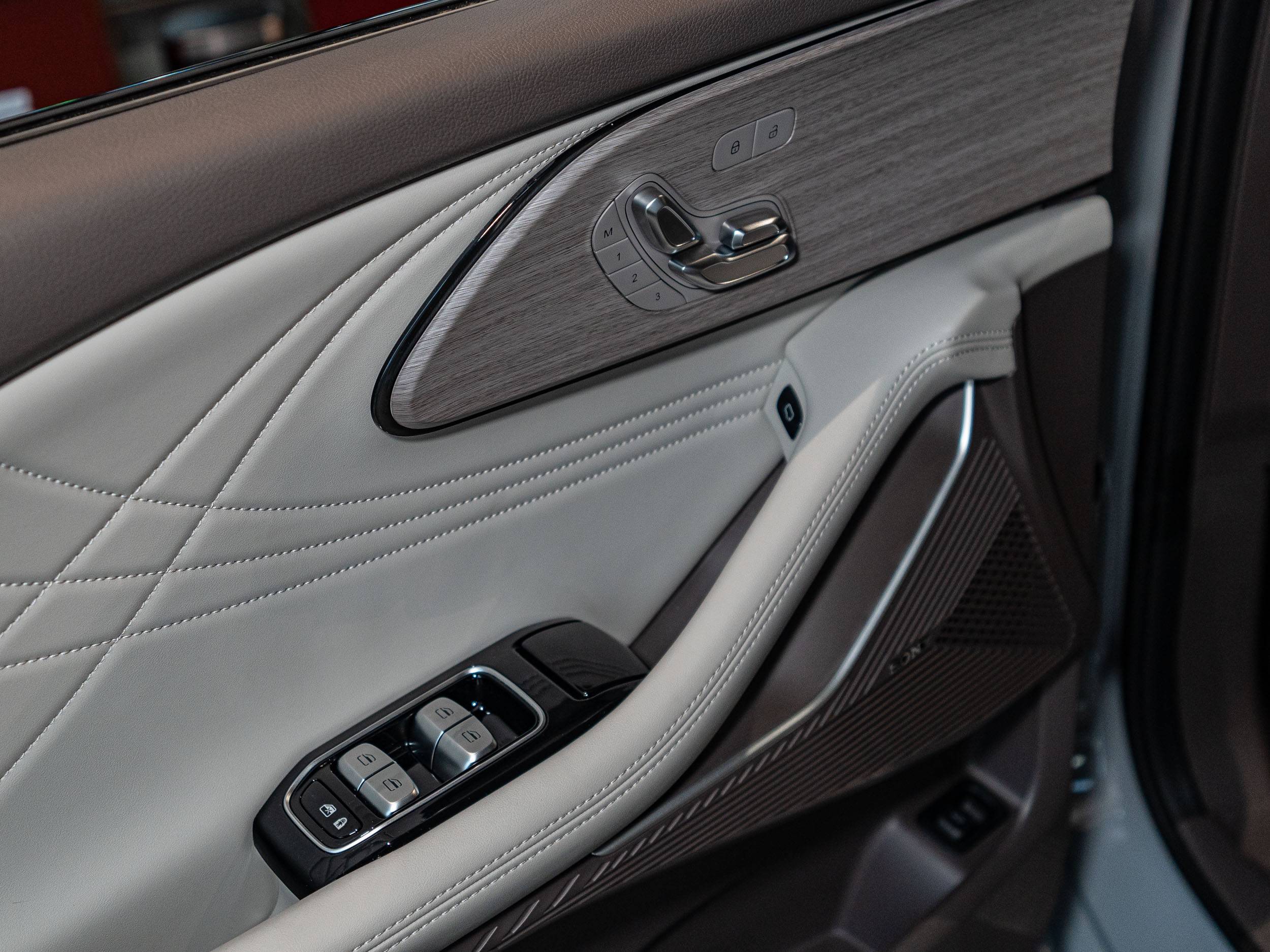 EXEED RX Премиум 2.0Т АТ полный привод (Premium)