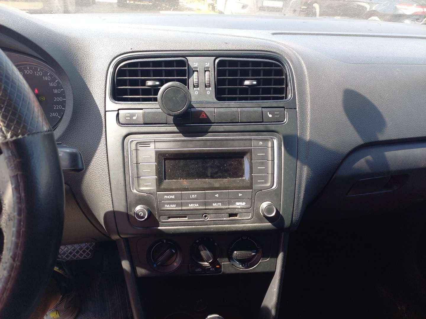 Volkswagen Polo,  215 473 км, 2019 года в лизинг