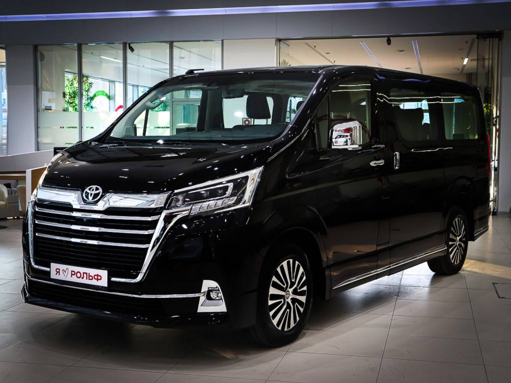 Toyota Granvia Premium 3.5 AT