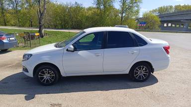 Lada Granta седан