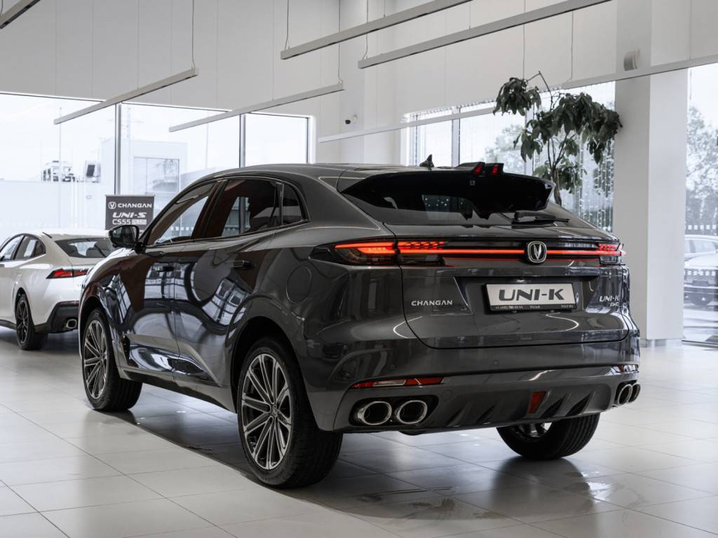 Changan Uni-K Tech 2.0 8AT AWD