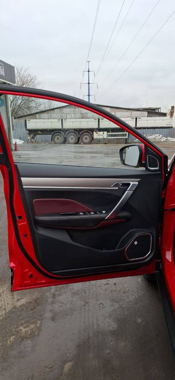 Geely Coolray,  90 172 км, 2023 года в лизинг