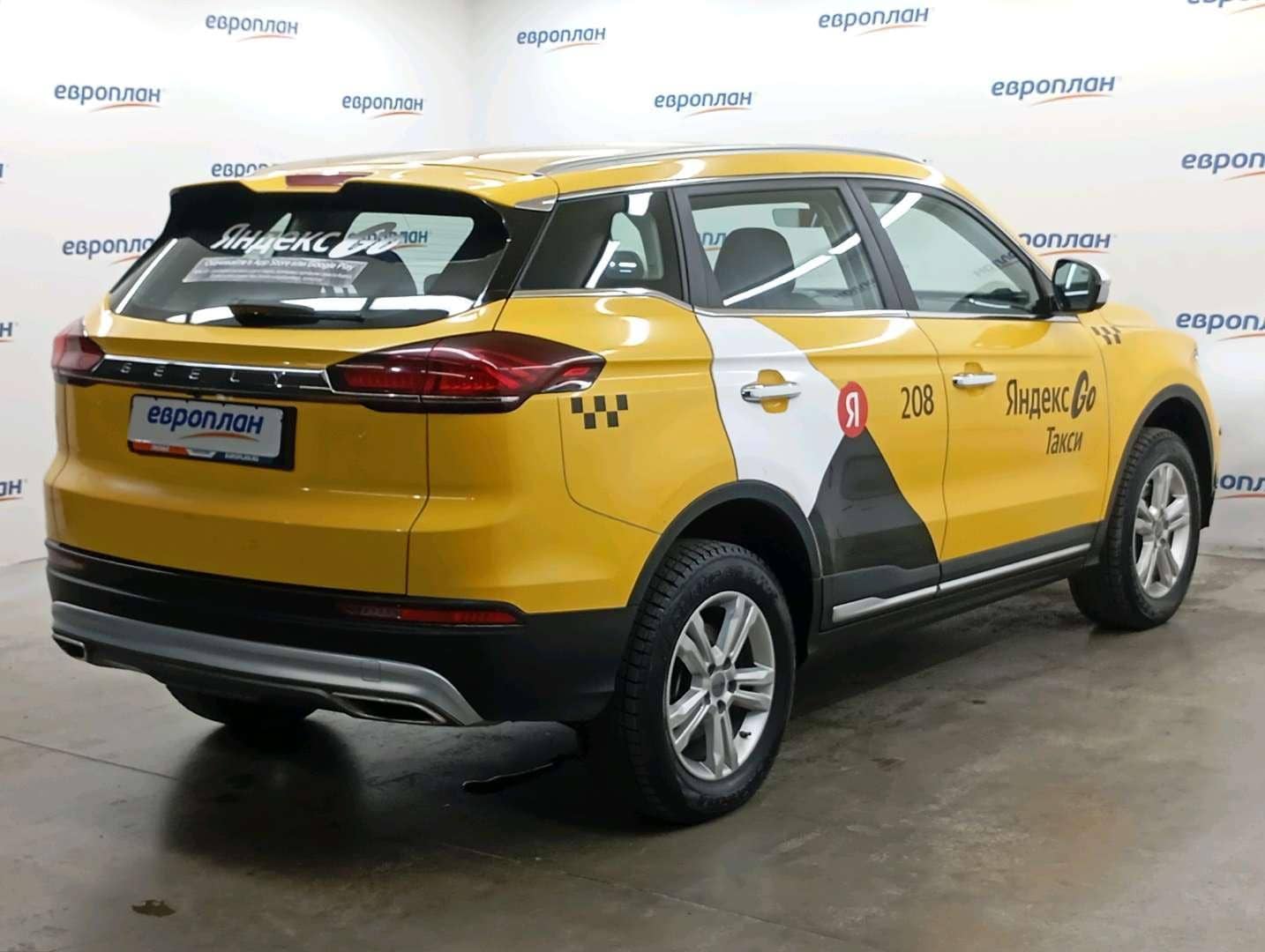 Geely Atlas Pro,  220 686 км, 2022 года в лизинг