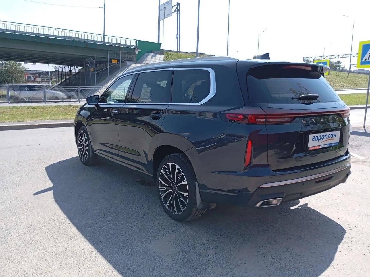 EXEED VX,  80 782 км, 2023 года в лизинг