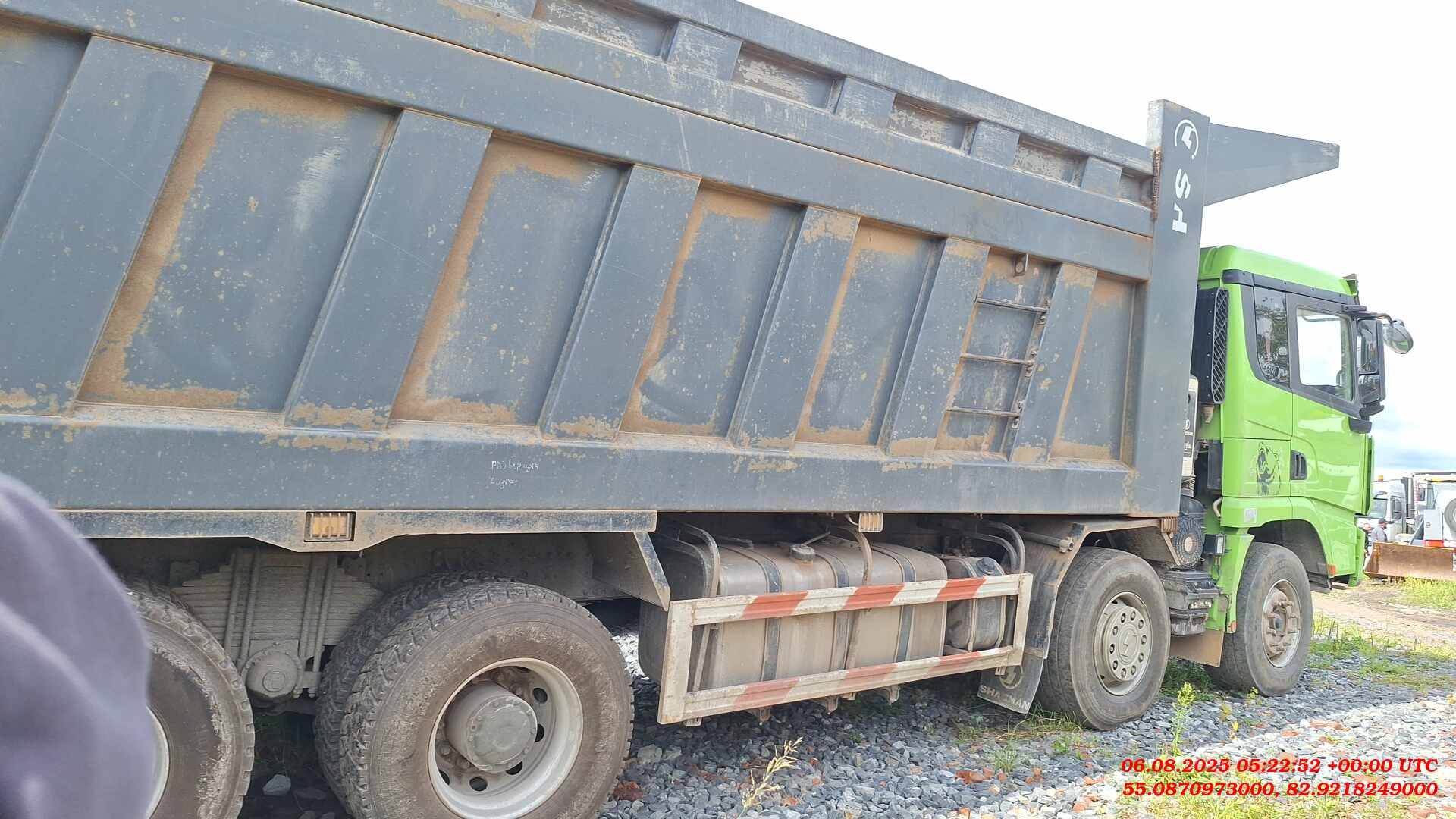 Shacman SX331863366,  153 465 км, 2023 года в лизинг