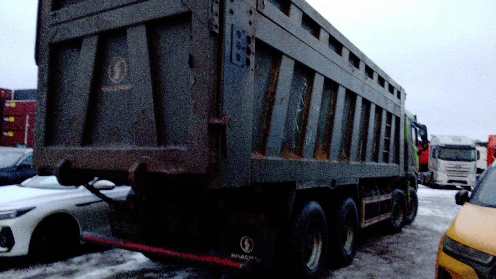 Shacman SX331863366,  383 333 км, 2023 года в лизинг