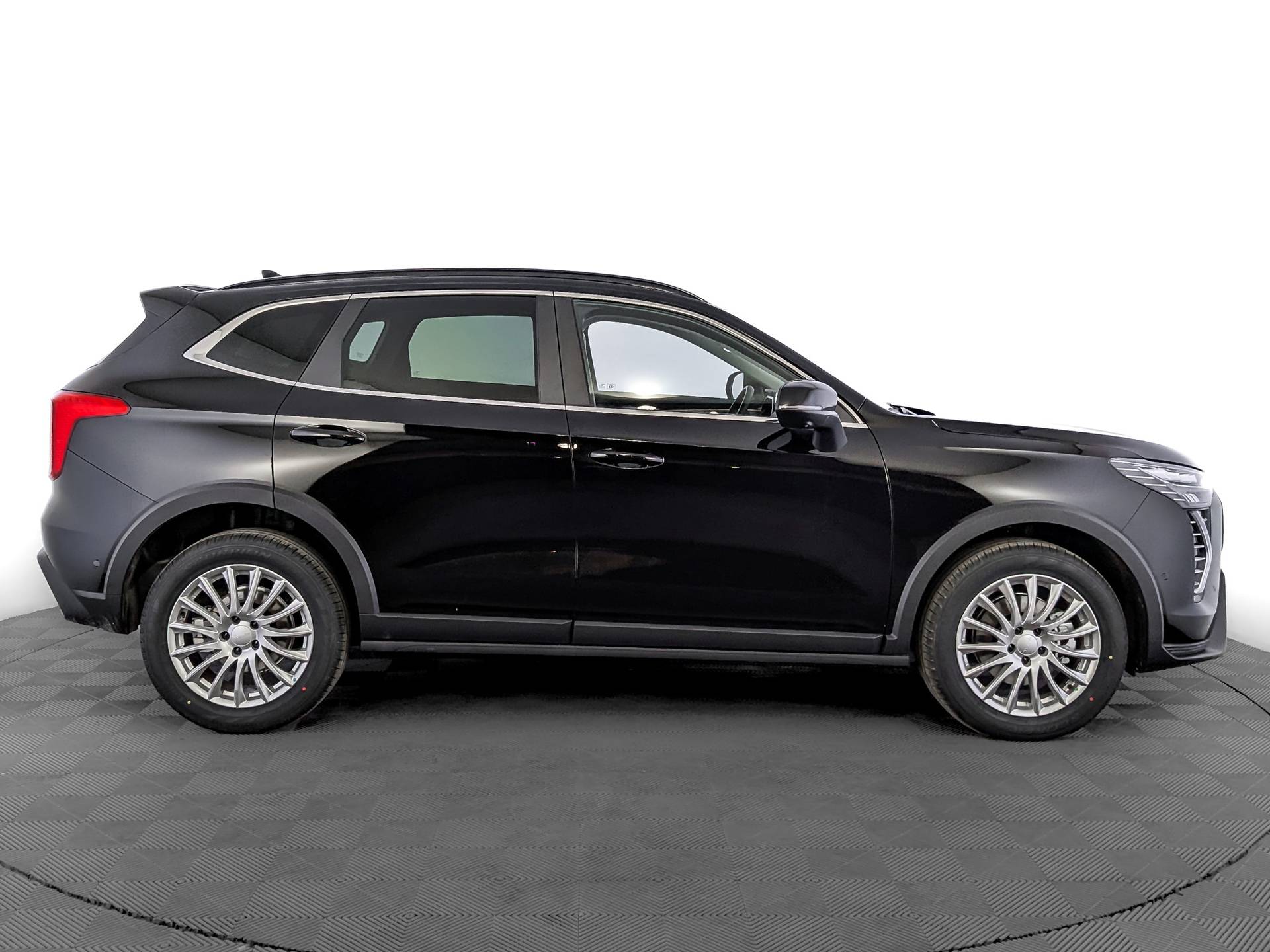 Haval Jolion Tech plus 1.5 7DCT 4WD