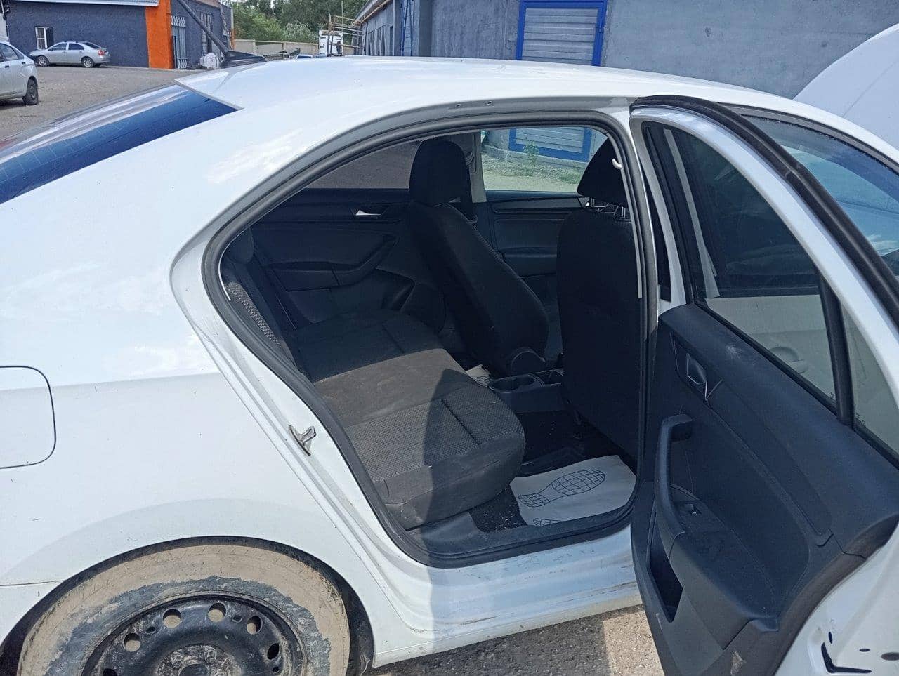 Volkswagen Polo,  210 314 км, 2020 года в лизинг
