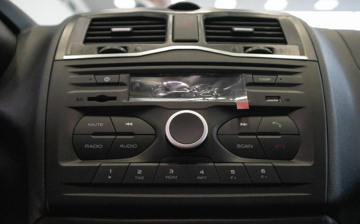 Lada Granta Sportline седан Comfort 24 1.6 106hp 5MT