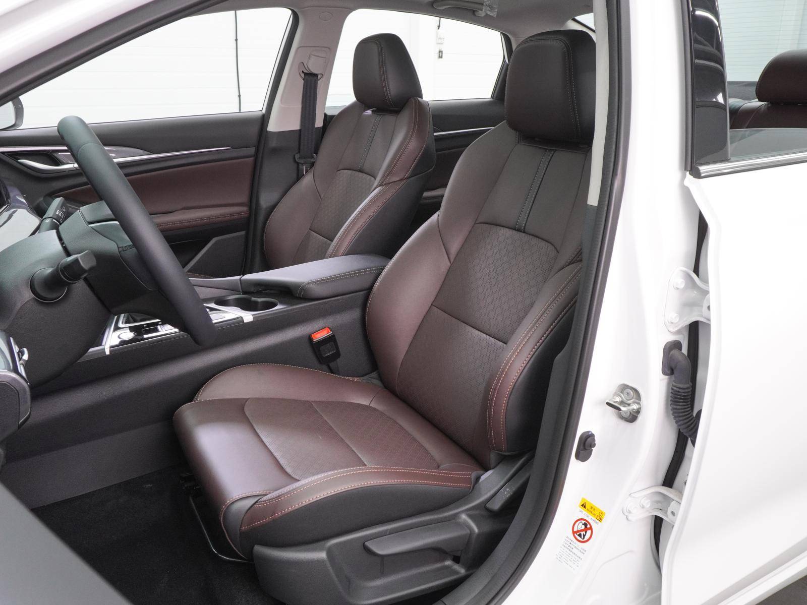 Changan Eado Plus LX 1.4T 7DCT