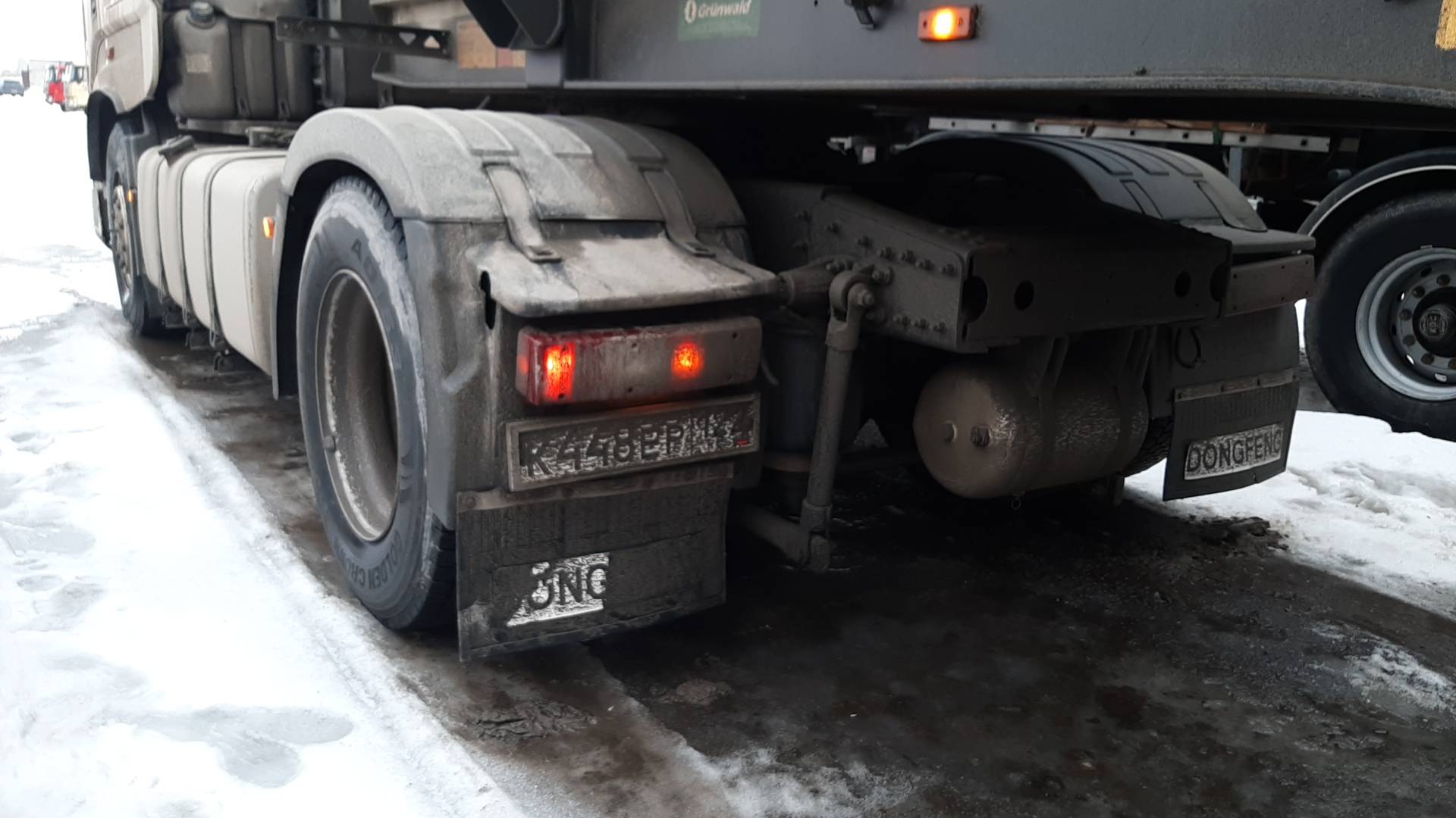 DongFeng GX DFH4180 4x2,  554 541 км, 2023 года в лизинг