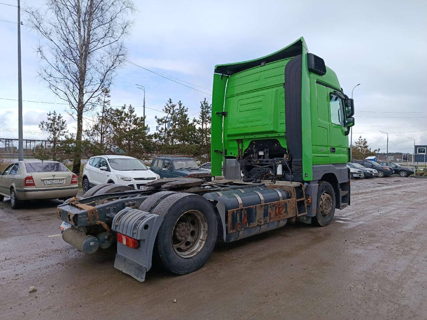 Mercedes-Benz Actros 3 1844 LS 4x2 (L),  1 200 000 км, 2017 года в лизинг