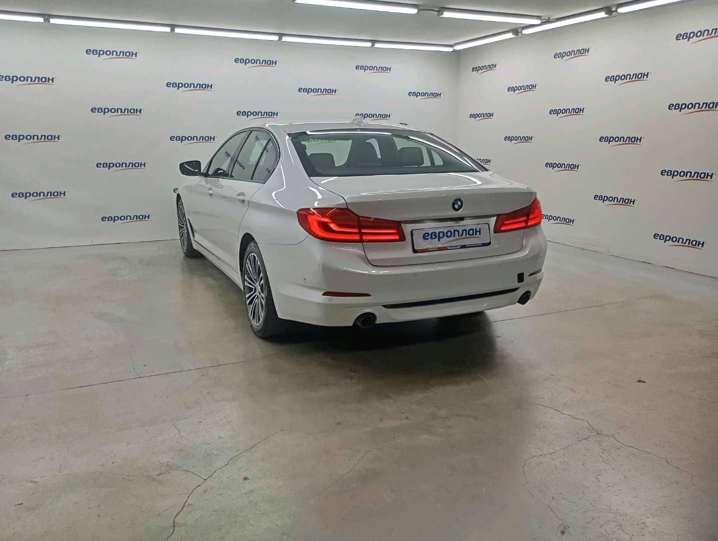 BMW 5 серия,  143 866 км, 2020 года в лизинг