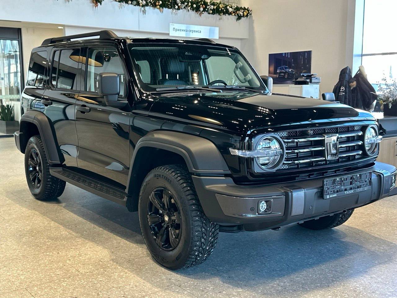 Tank 300 City Premium 2.0 8AT 4WD