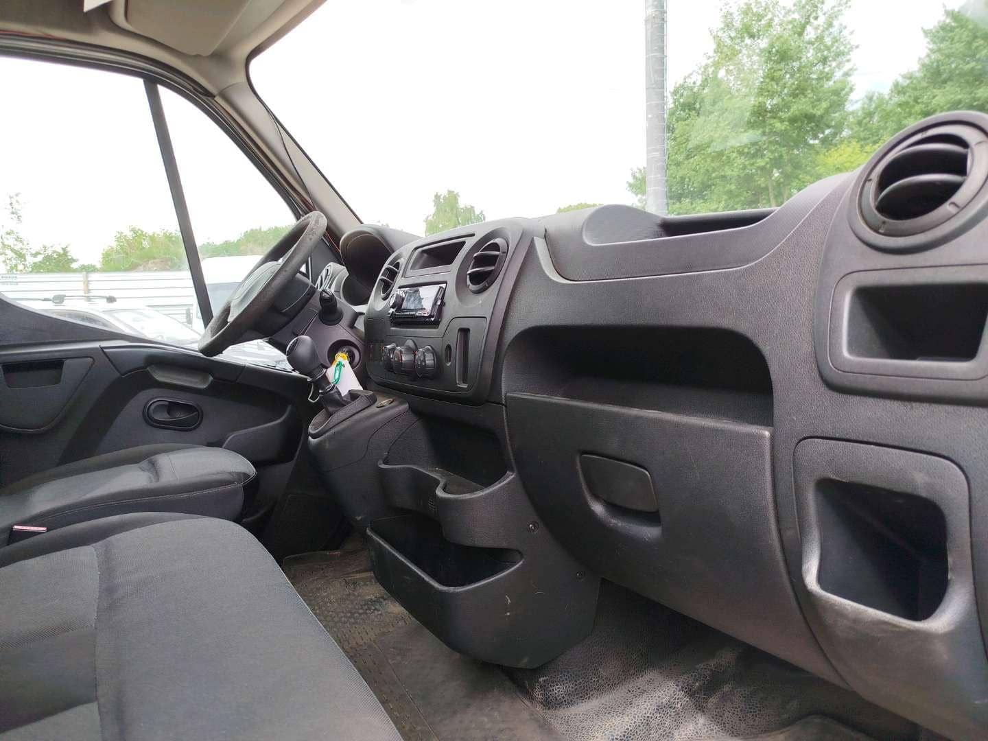 Renault Master,  195 376 км, 2019 года в лизинг