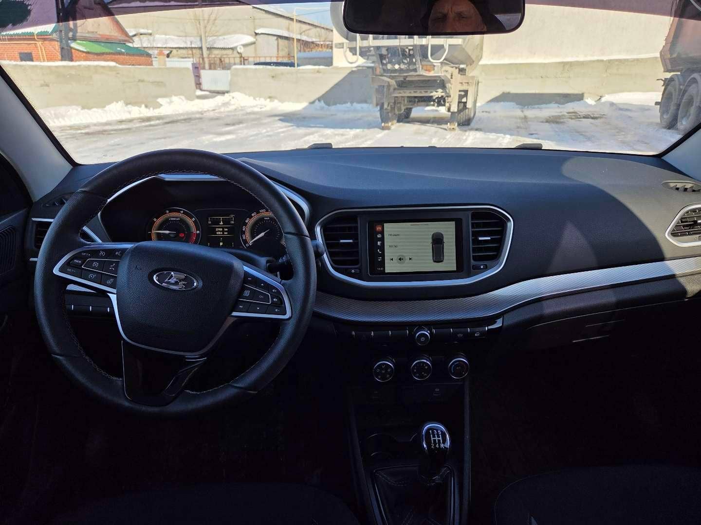 Lada Vesta универсал,  23 160 км, 2024 года в лизинг
