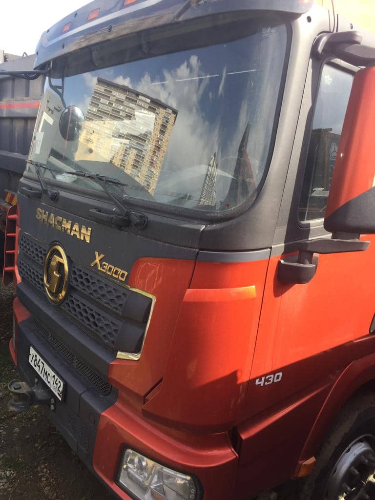 Shacman SX3318DT366 8x4