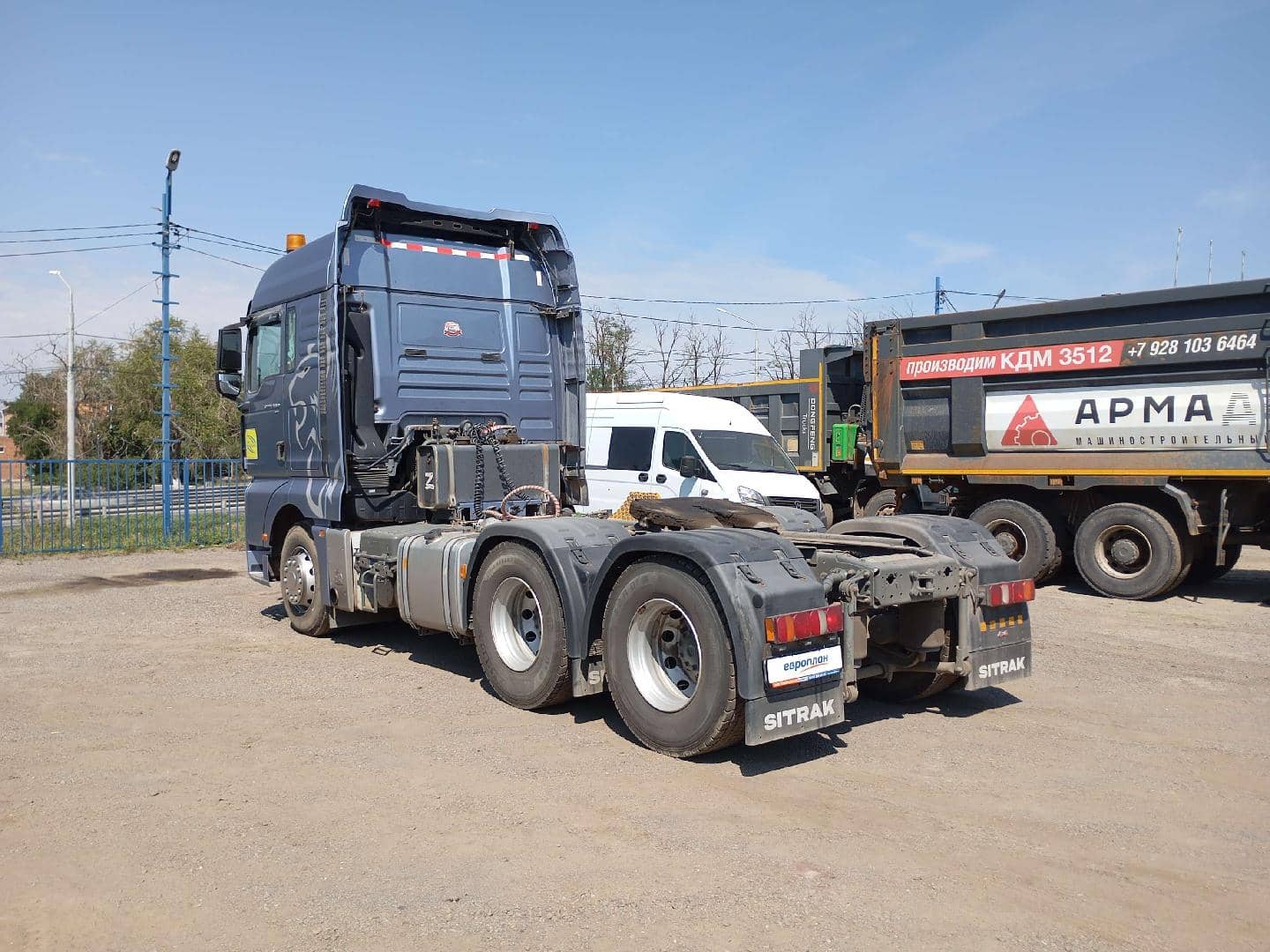 Sitrak С7Н MAX 6×4 ZZ4256V364HE,  165 716 км, 2023 года в лизинг