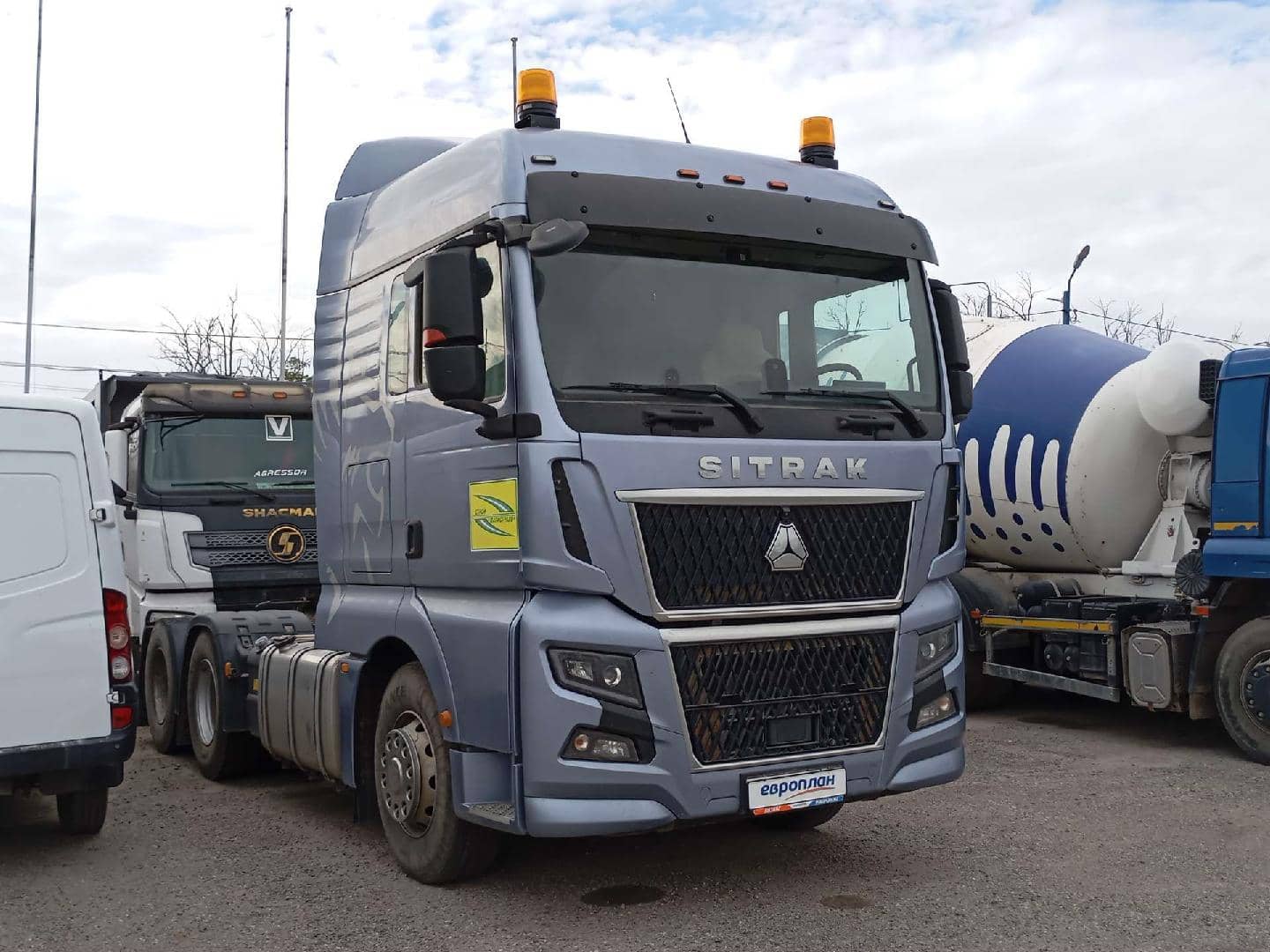 Sitrak С7Н MAX 6×4 ZZ4256V364HE,  87 984 км, 2023 года в лизинг