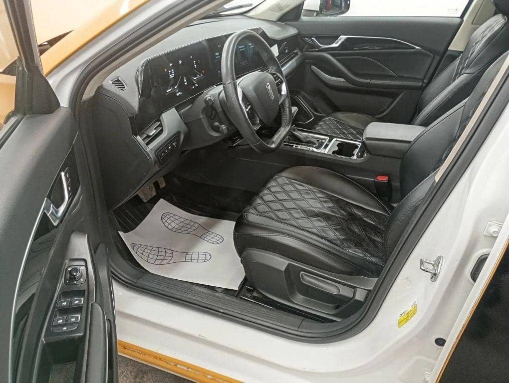 FAW Bestune B70,  152 767 км, 2023 года в лизинг