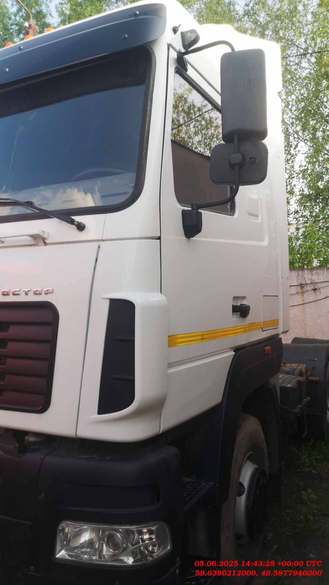 МАЗ 643008-070-012