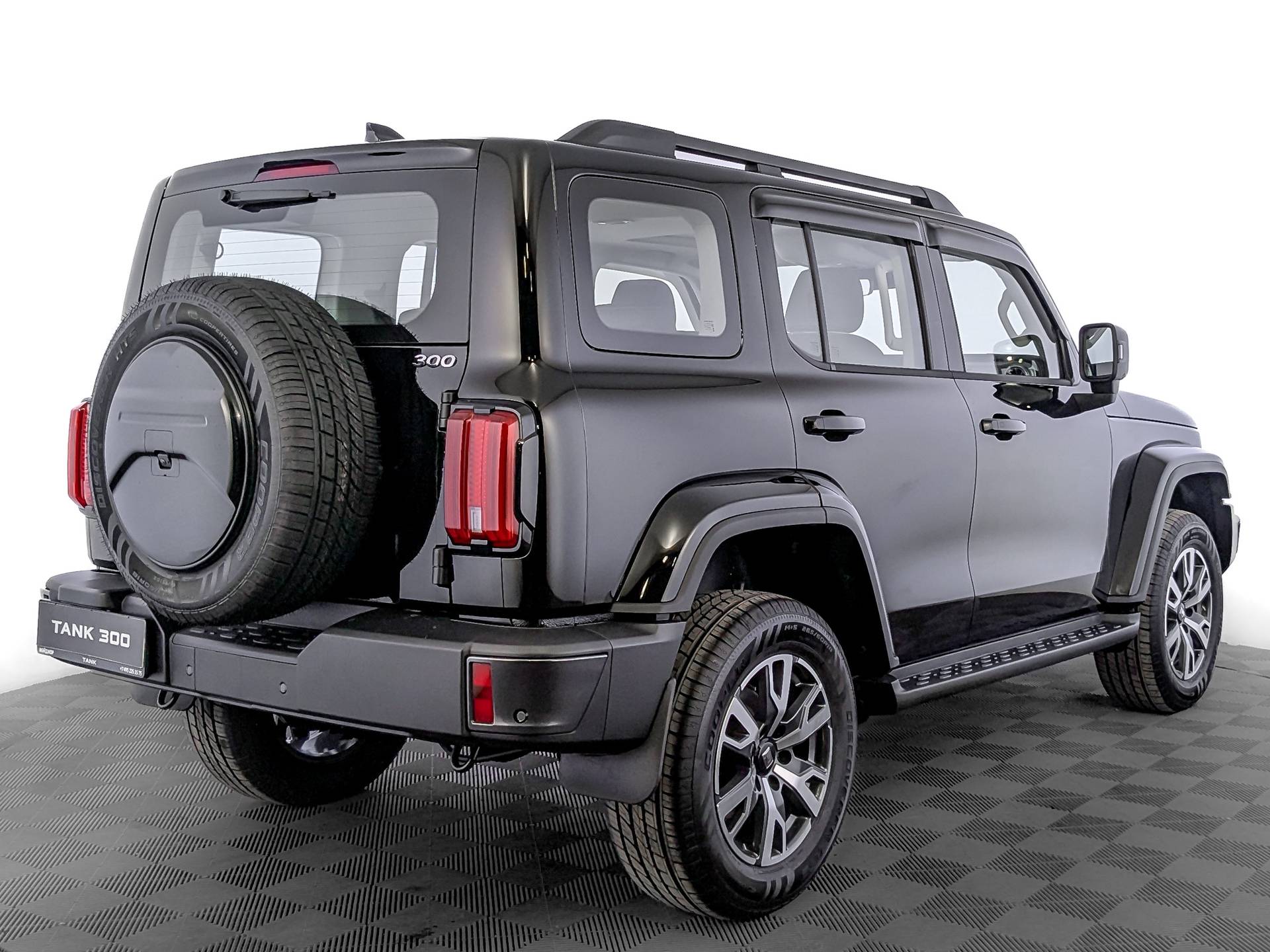 Tank 300 City Adventure 2.0 8AT 4WD