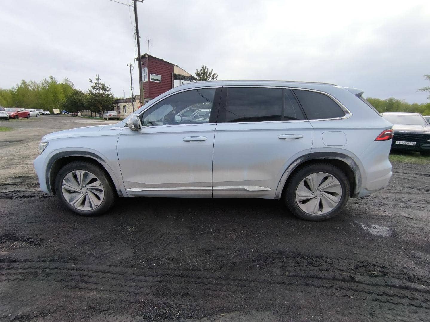 Geely Monjaro Hi-P (Xingyue L Hi-P),  54 394 км, 2022 года