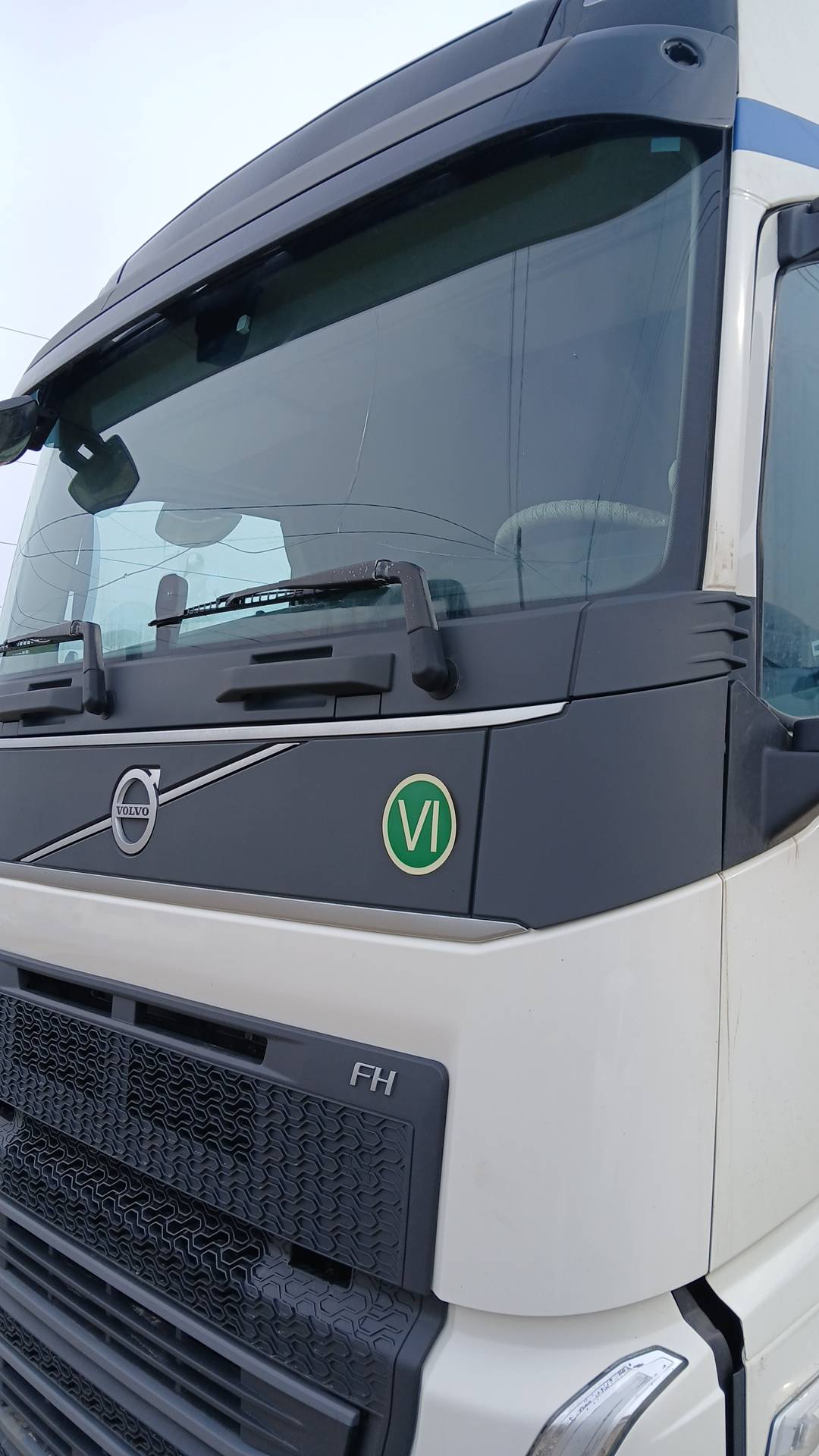 Volvo FH 460 4x2 (FH Globetrotter XL),  671 169 км, 2022 года в лизинг