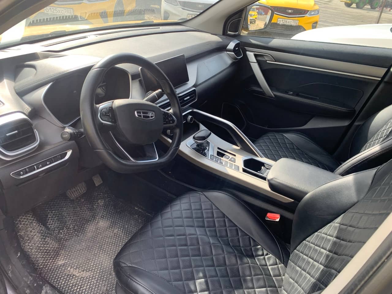 Geely Coolray,  294 357 км, 2023 года в лизинг