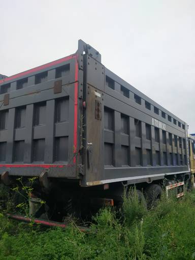 Shacman SX33186V366