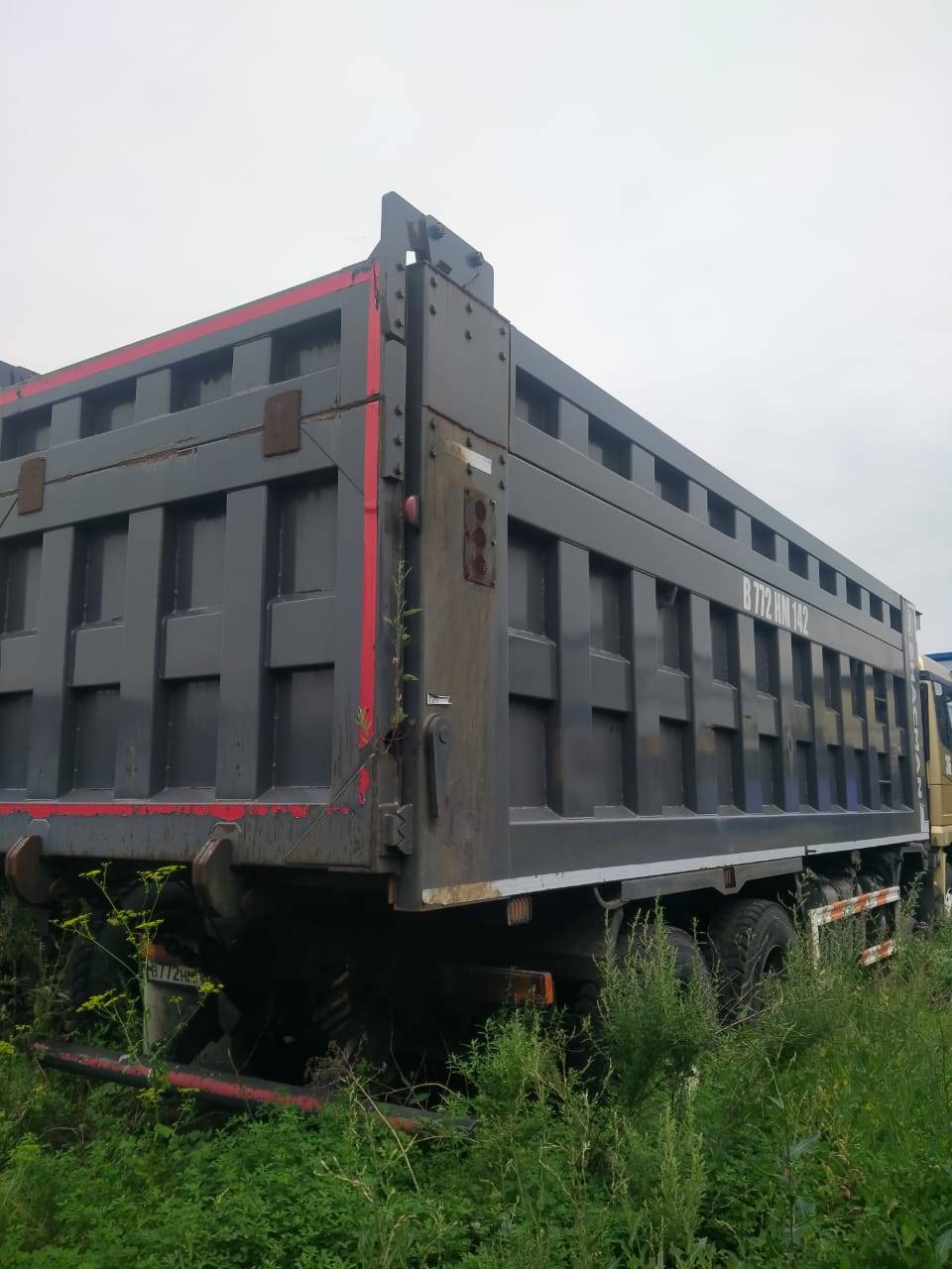 Shacman SX33186V366,  40 996 км, 2021 года