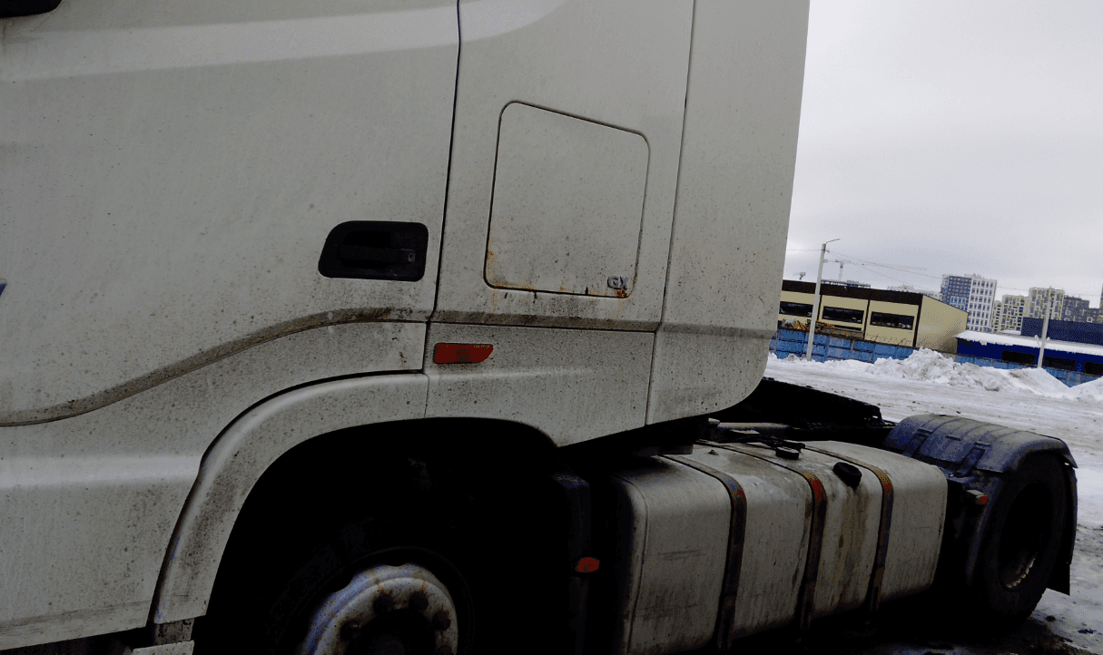 DongFeng DFH4180 4x2,  346 000 км, 2022 года в лизинг