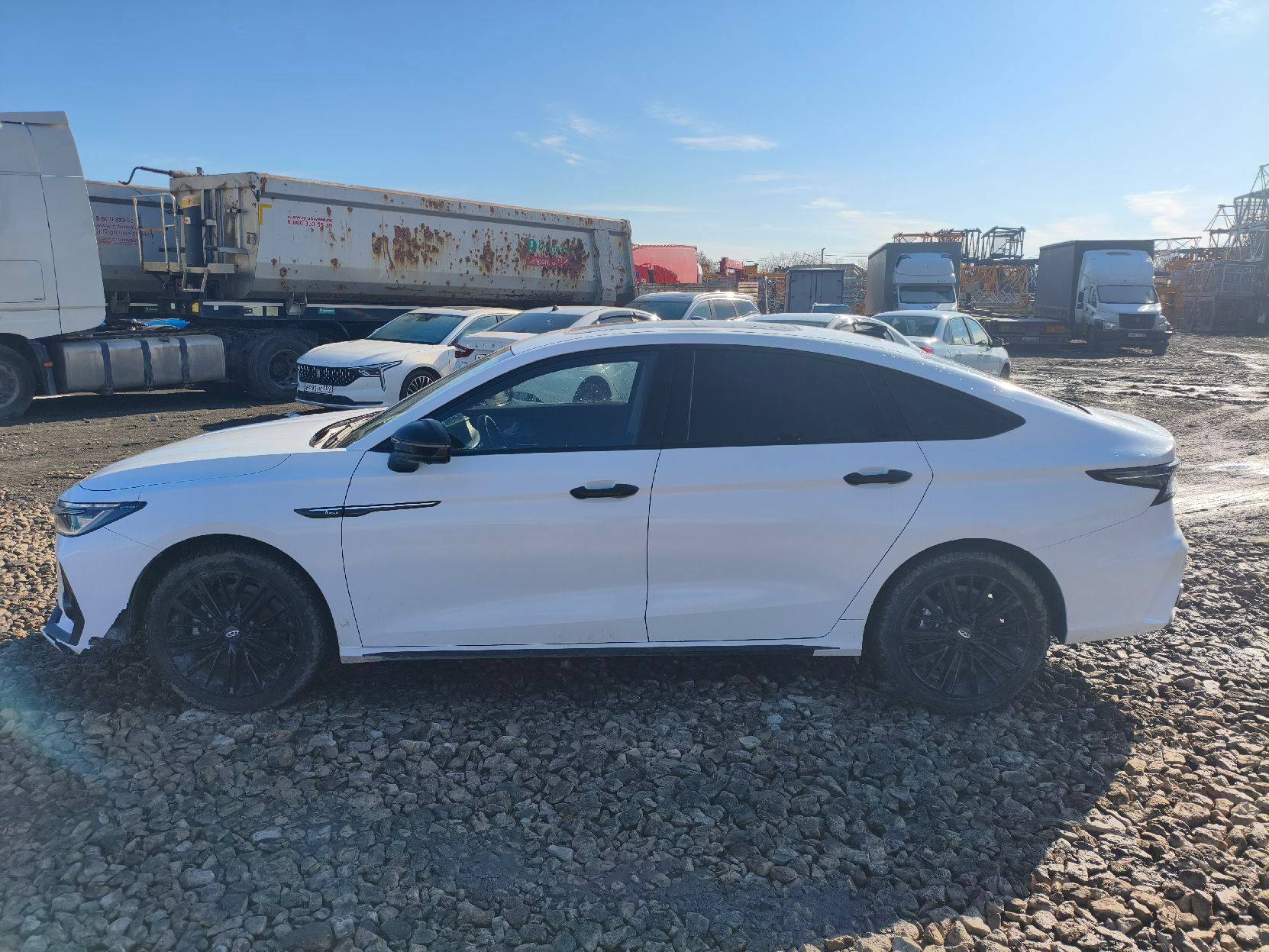 Chery Arrizo 8,  6 072 км, 2025 года в лизинг