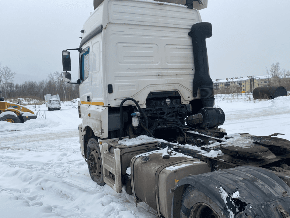 КАМАЗ 5490-S5 (M1840),  1 240 000 км, 2017 года