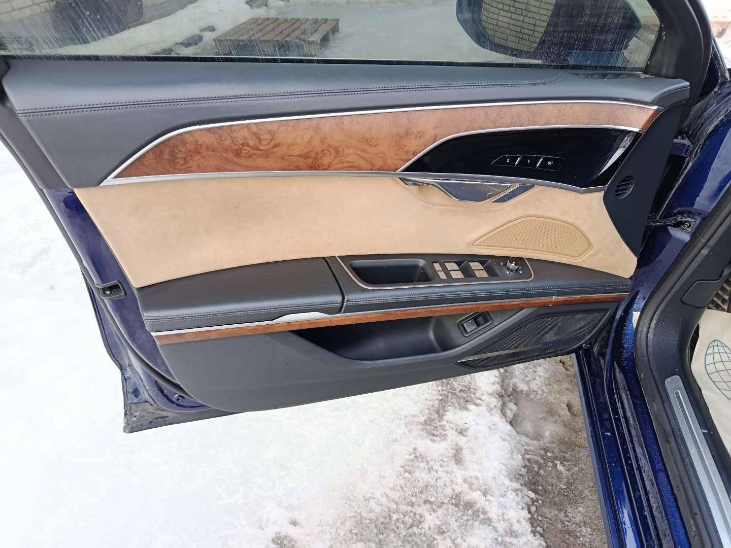 Audi A8,  315 844 км, 2018 года в лизинг