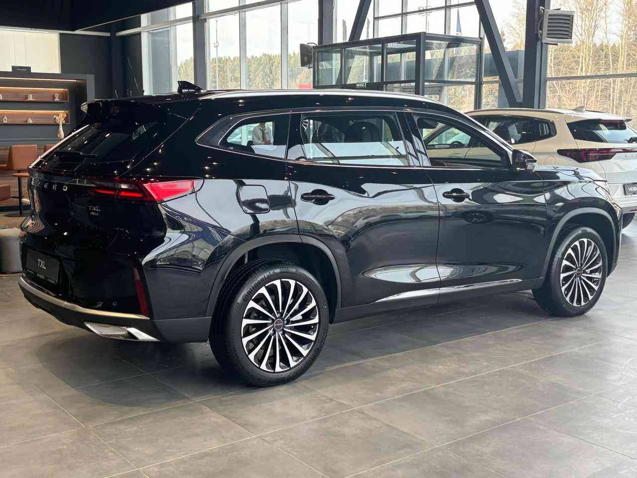 EXEED TXL Premium 2.0 TGDI 8AT AWD