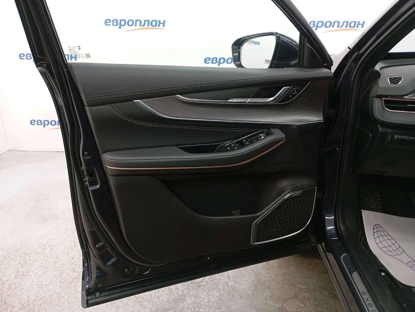 EXEED LX,  59 138 км, 2024 года в лизинг