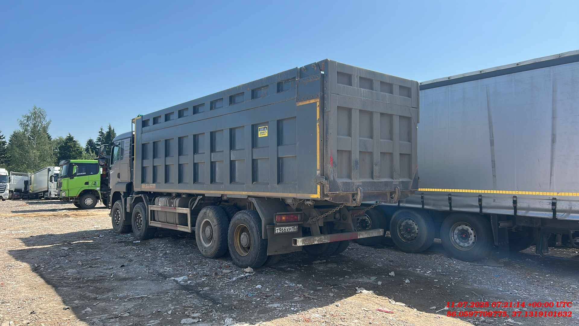 HOWO ZZ3317V386GE1 8х4,  355 455 км, 2022 года в лизинг