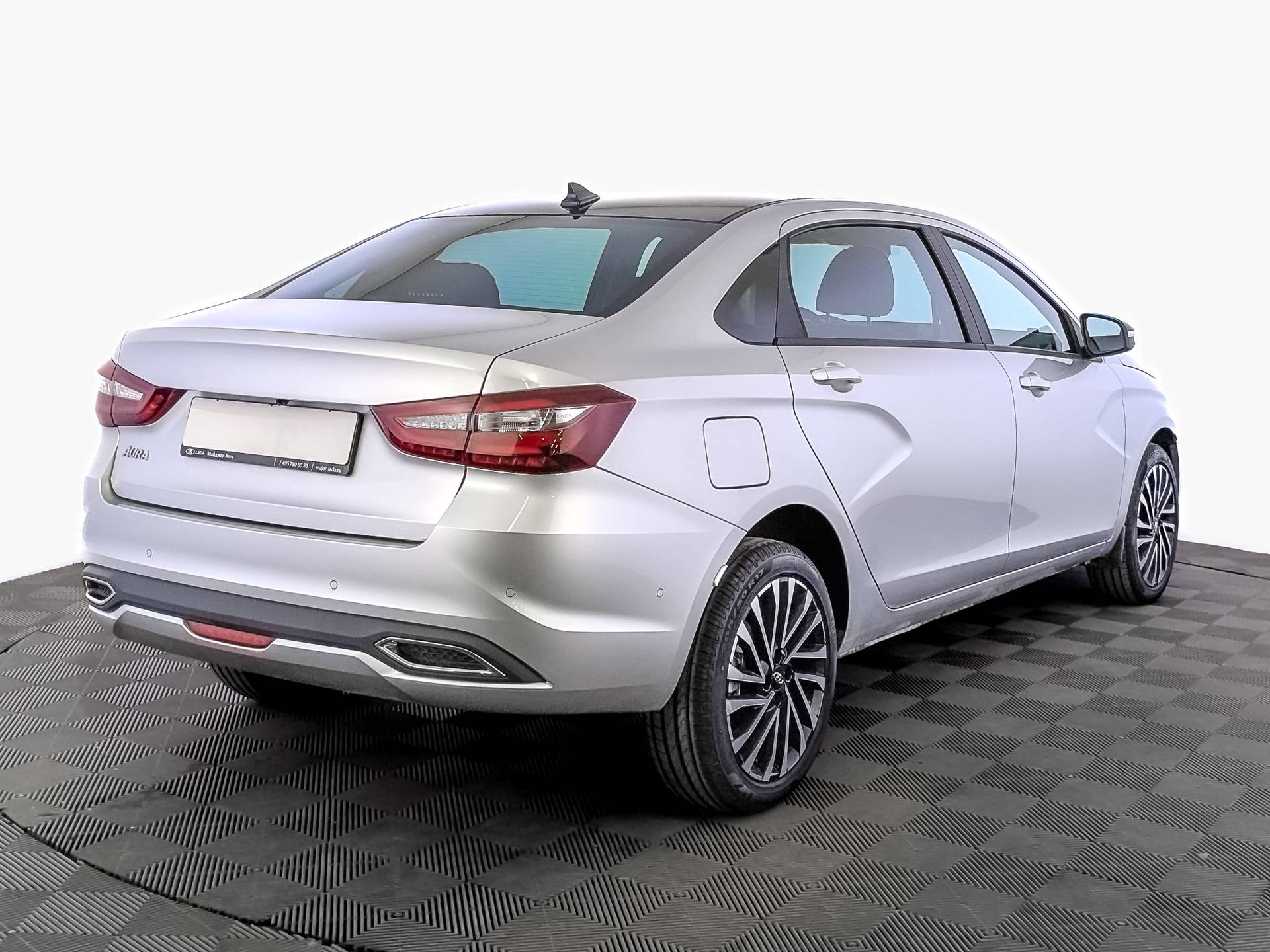 Lada Aura 1.8 CVT 2WD Status