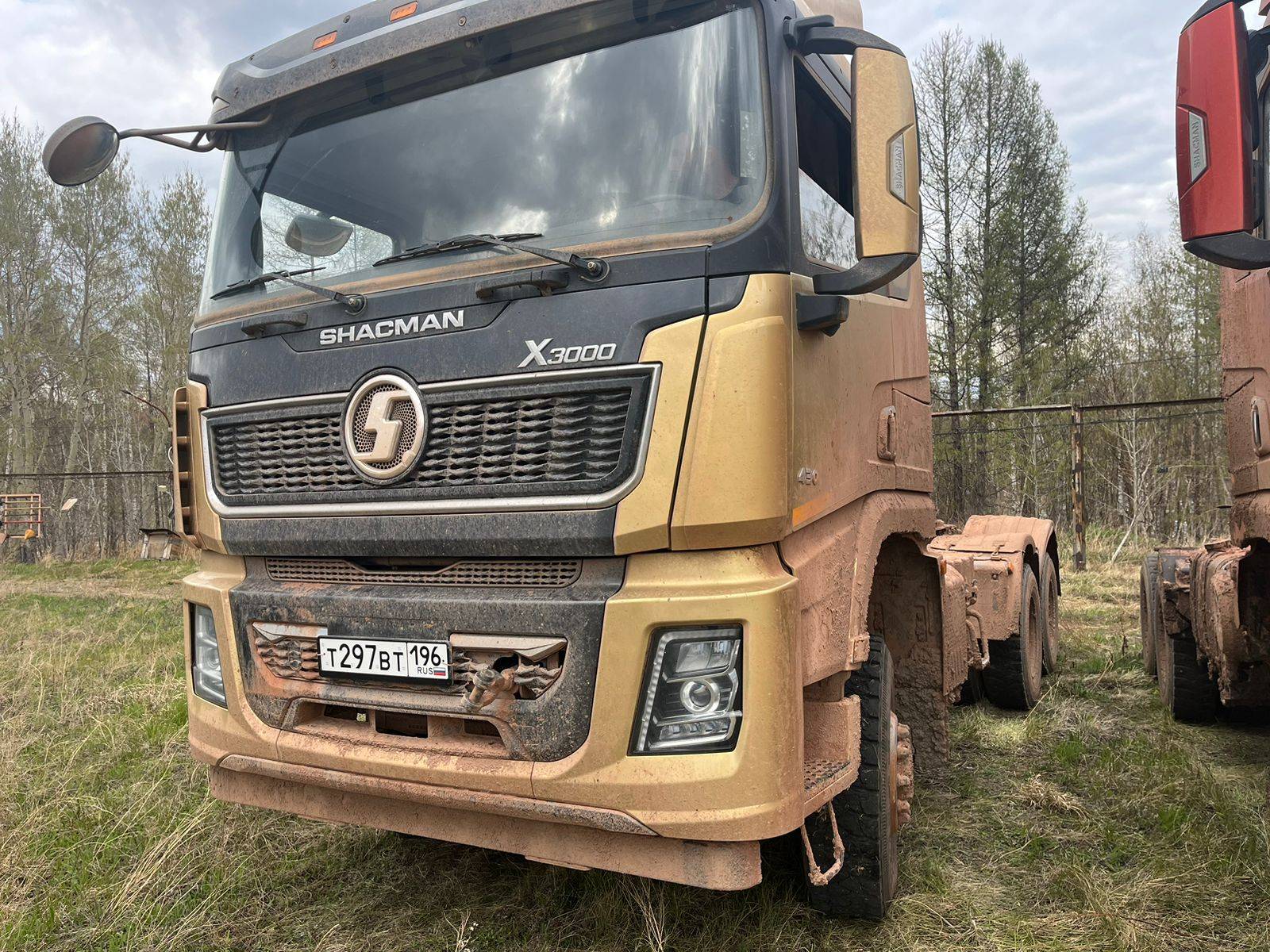 Shacman SX42586V385
