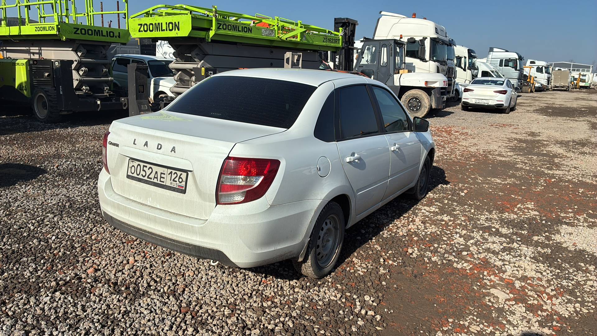 Lada Granta седан,  118 682 км, 2023 года в лизинг