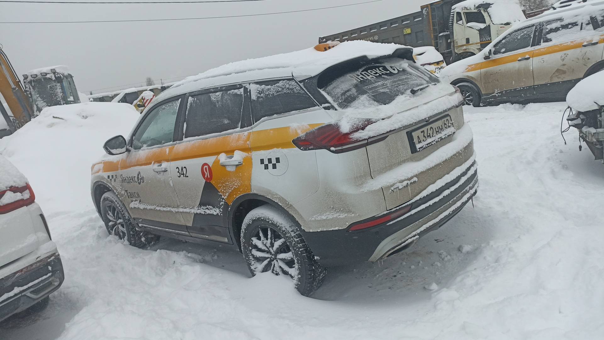Geely Atlas Pro,  199 577 км, 2024 года в лизинг