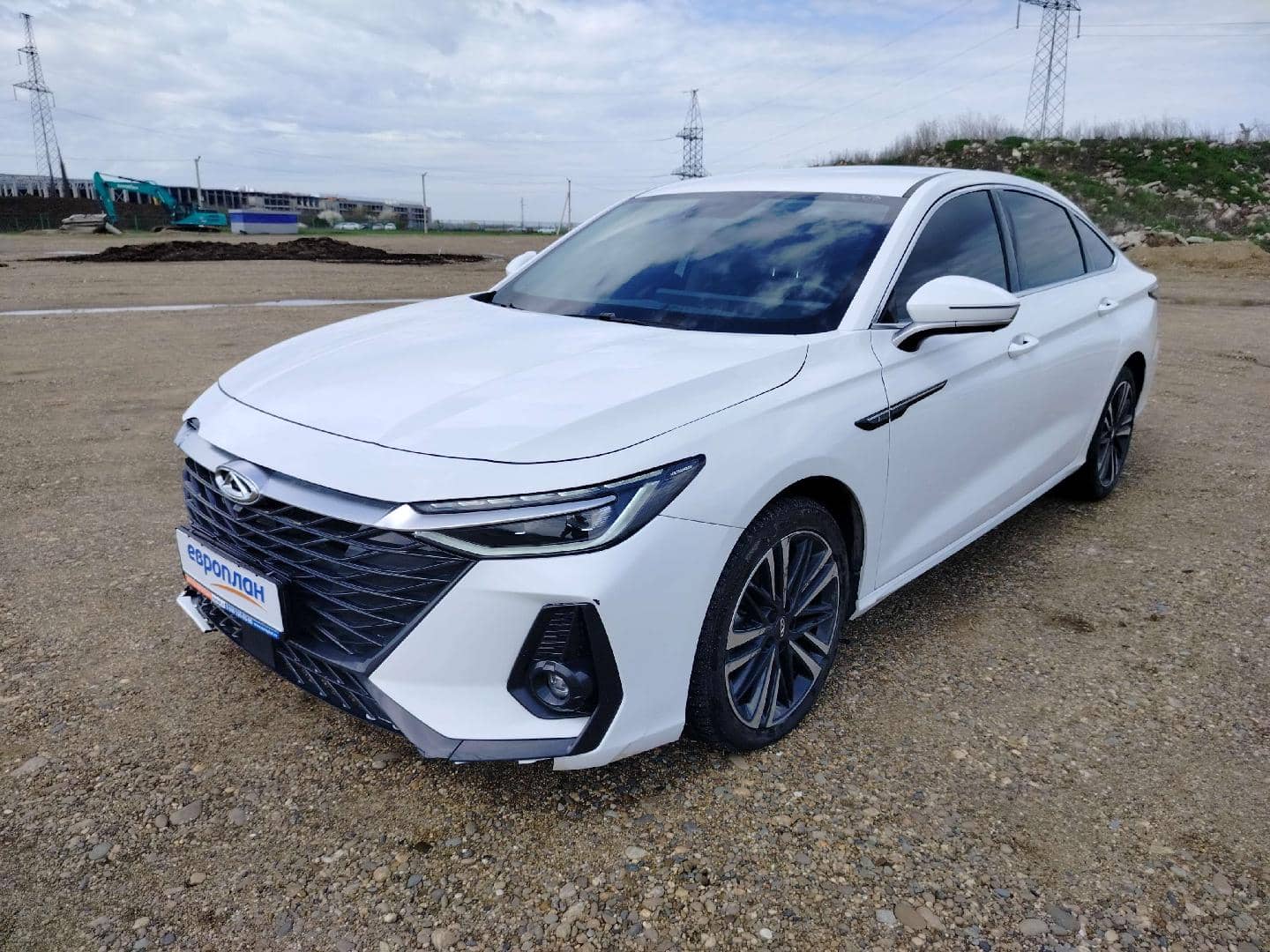 Chery Arrizo 8