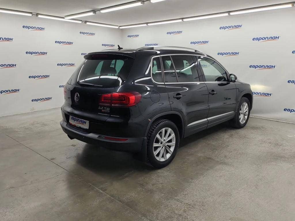 Volkswagen Tiguan,  190 698 км, 2016 года в лизинг