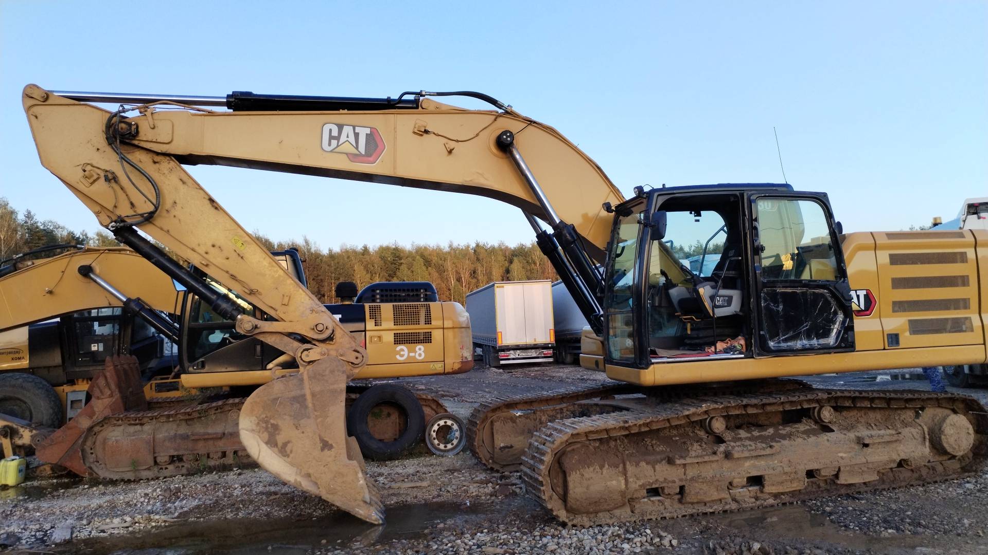 CATERPILLAR 330