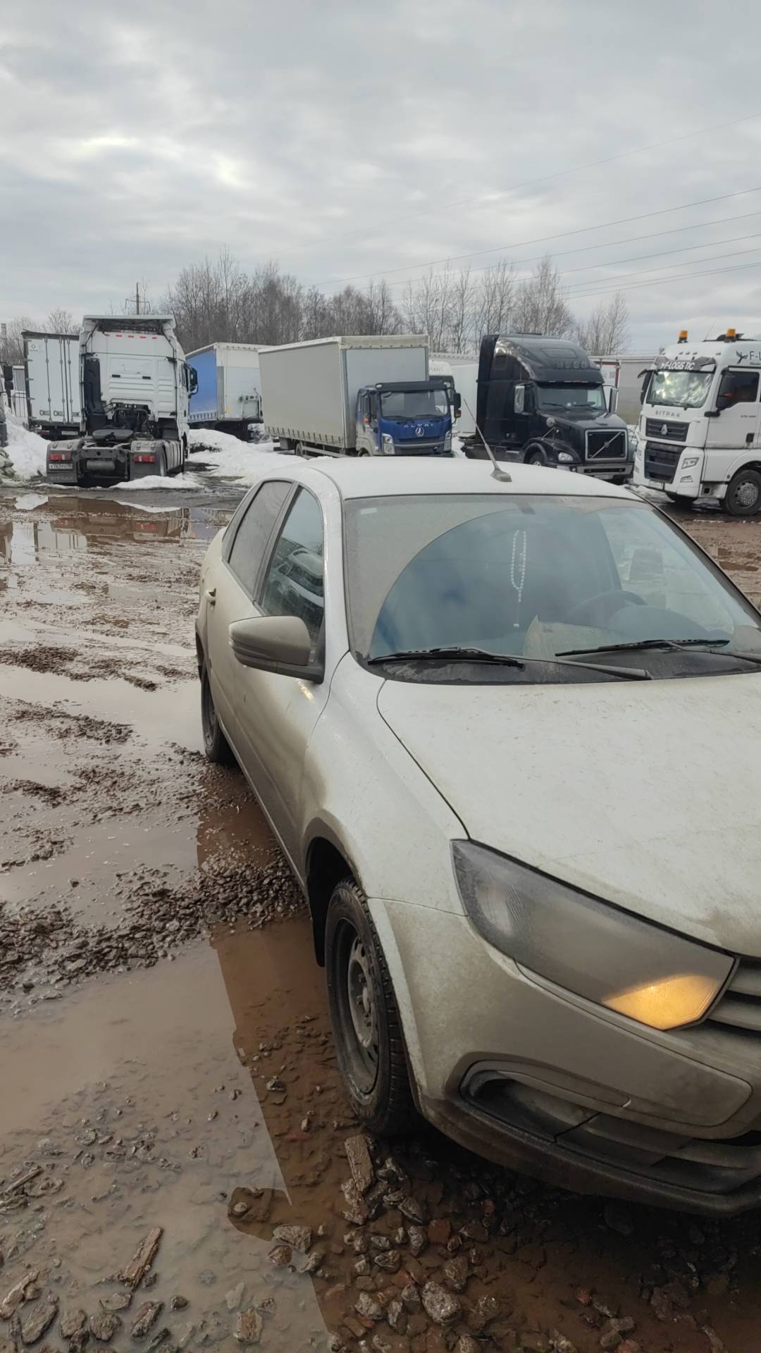 Lada Granta седан,  103 624 км, 2023 года в лизинг