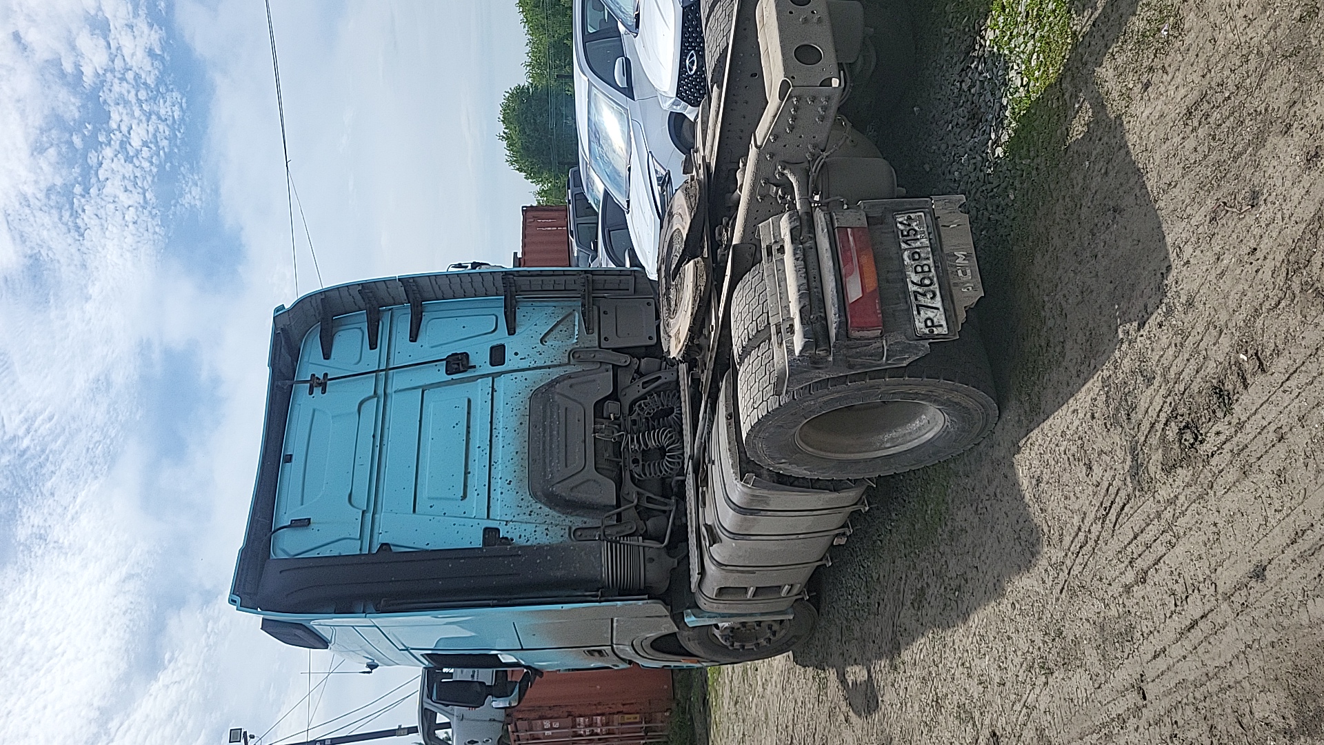 Shacman SX4188YY381,  203 519 км, 2023 года в лизинг