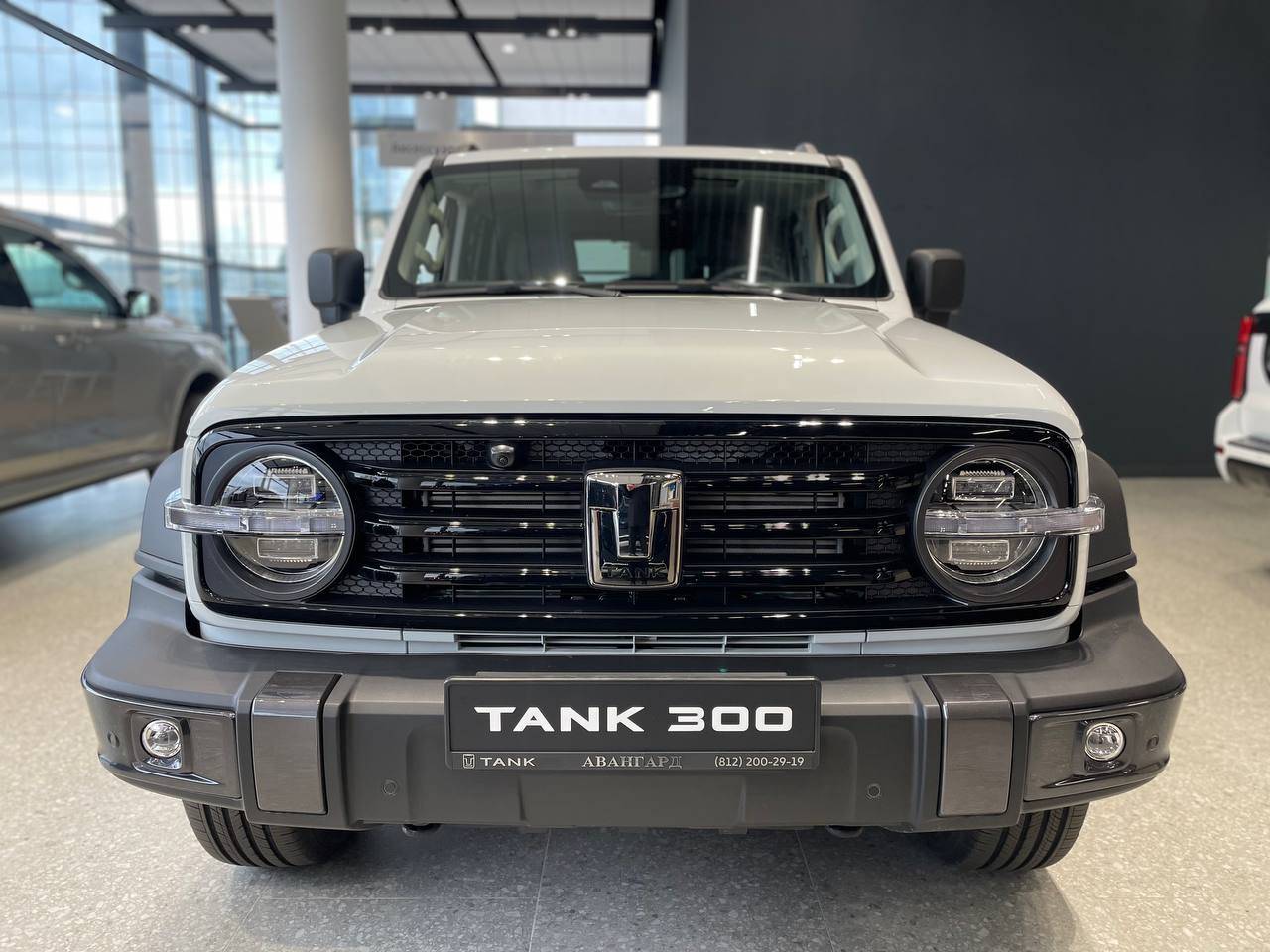 Tank 300 City Adventure 2.0 8AT 4WD